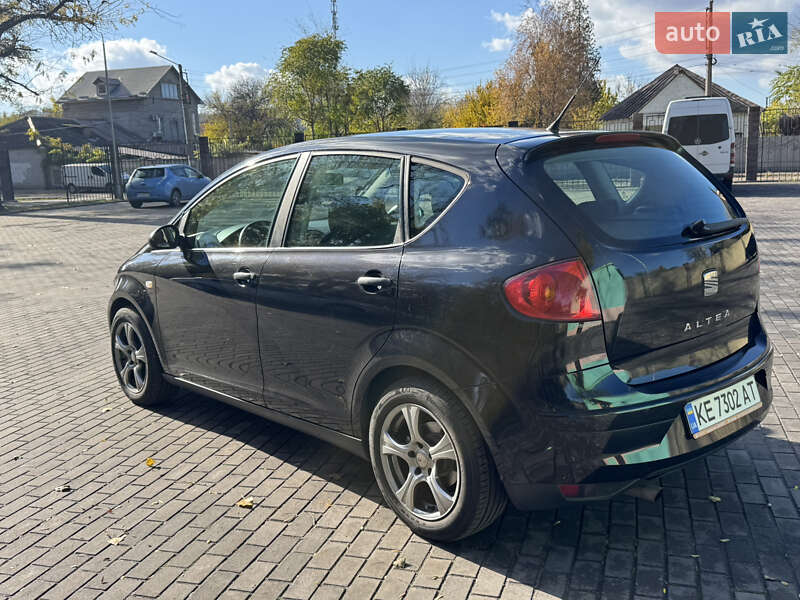 Минивэн SEAT Altea 2007 в Каменском