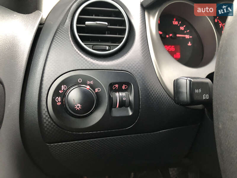 Мінівен SEAT Altea 2005 в Хмельницькому