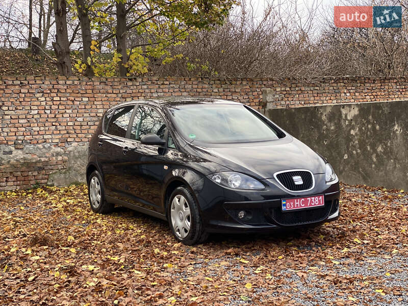 Минивэн SEAT Altea 2007 в Староконстантинове