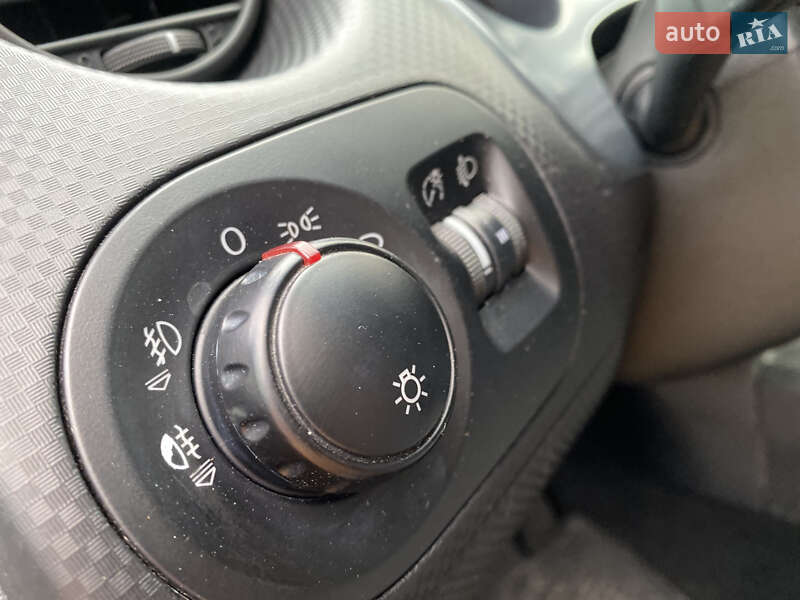 Минивэн SEAT Altea 2007 в Староконстантинове