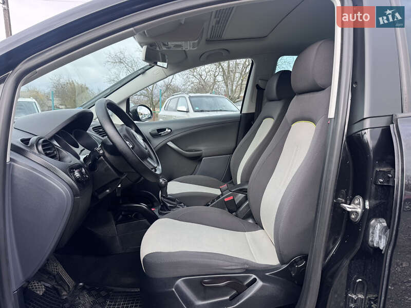 Минивэн SEAT Altea 2009 в Звенигородке