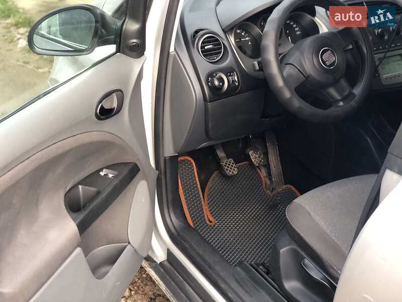 Мінівен SEAT Altea 2005 в Хмельницькому