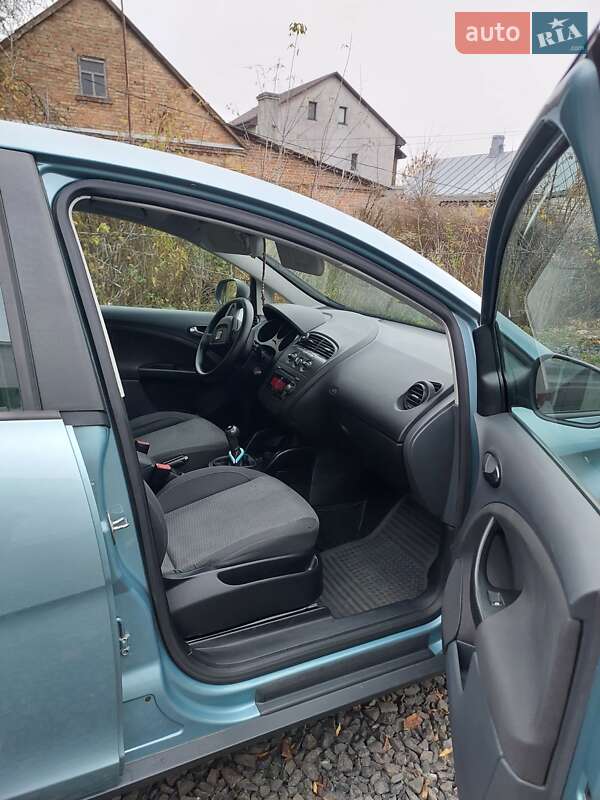 Мінівен SEAT Altea 2010 в Луцьку фото 12 Мінівен SEAT Altea 2010 в Луцьку