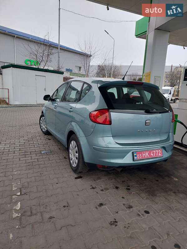 Мінівен SEAT Altea 2010 в Луцьку фото Мінівен SEAT Altea 2010 в Луцьку