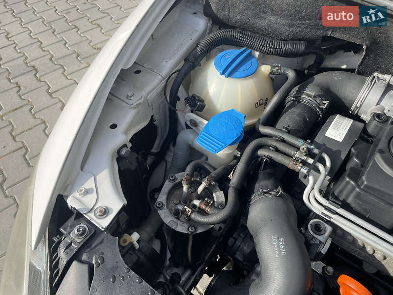 Минивэн SEAT Altea 2008 в Кицмани фото 16 Минивэн SEAT Altea 2008 в Кицмани