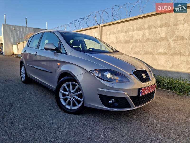 SEAT Altea 2010 SEAT Altea 2010