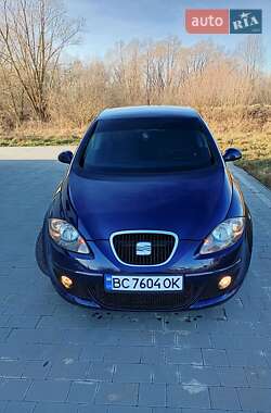 Минивэн SEAT Altea 2008 в Самборе