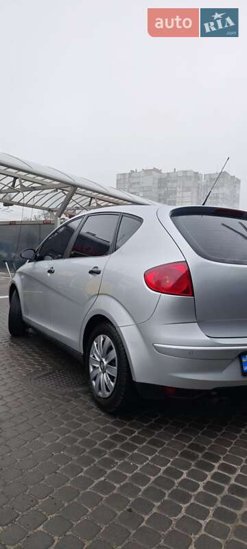Минивэн SEAT Altea 2004 в Днепре
