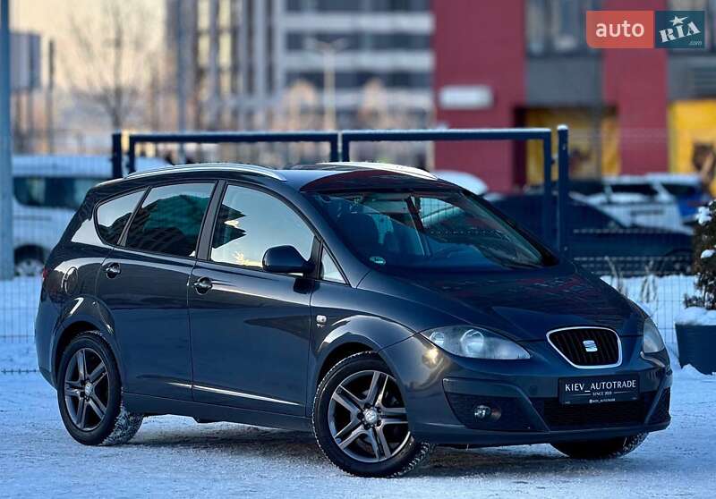 Минивэн SEAT Altea 2011 в Киеве