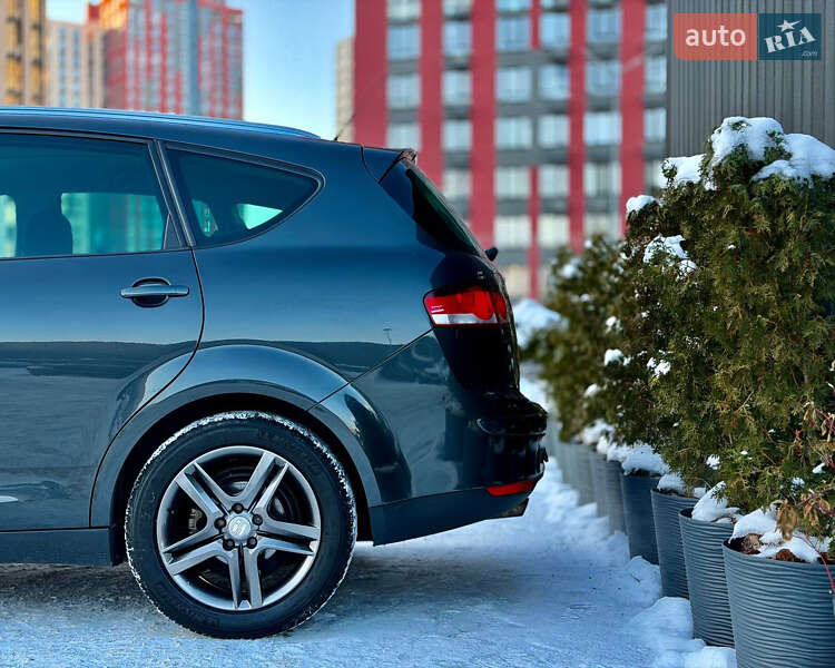 Минивэн SEAT Altea 2011 в Киеве