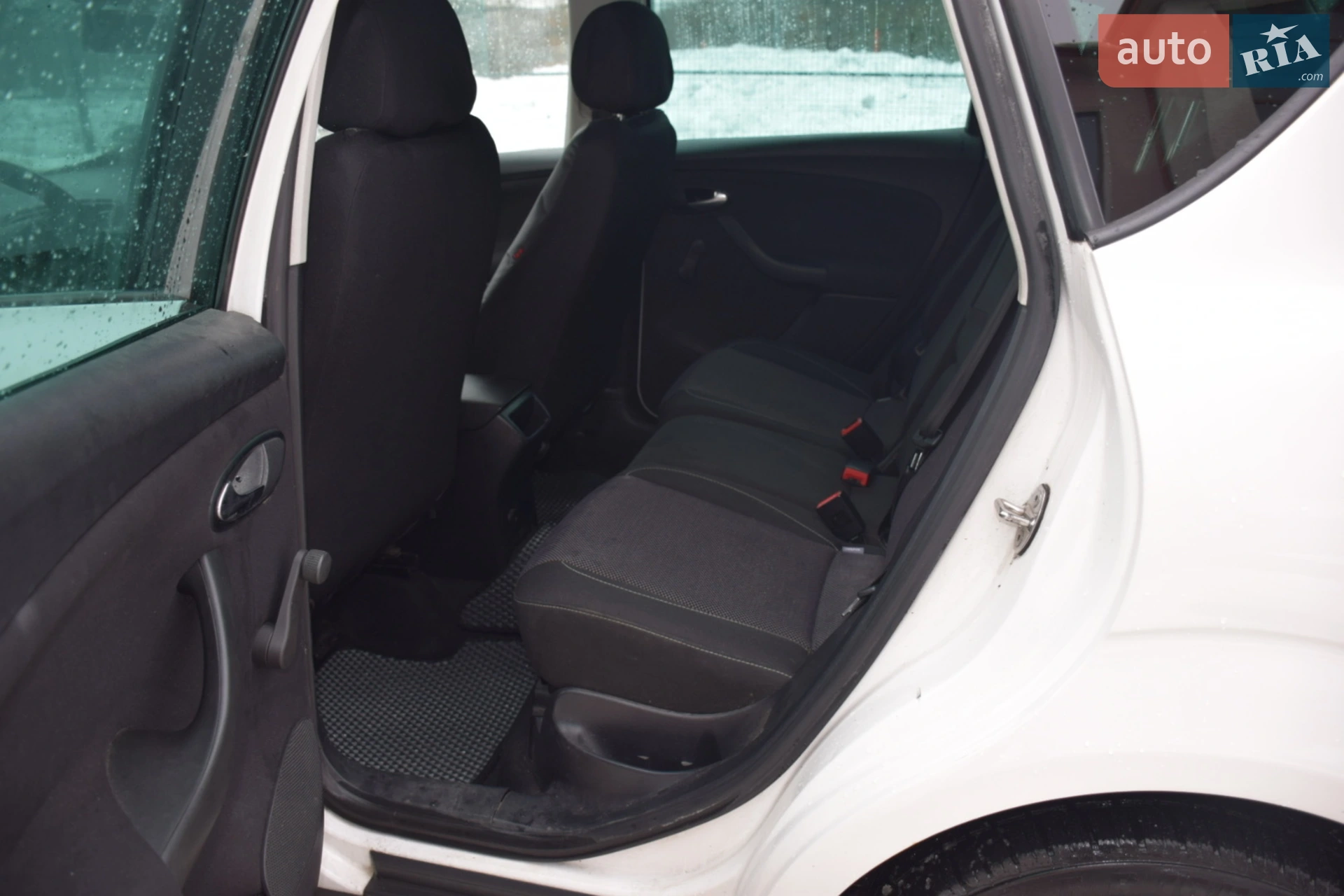 2010 SEAT Altea - мініатюра 11