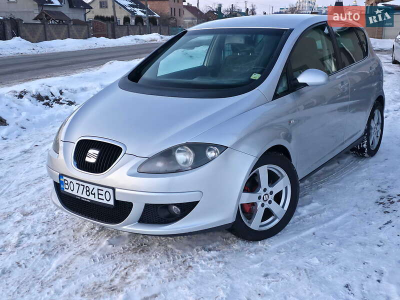 Минивэн SEAT Altea 2004 в Почаеве фото Минивэн SEAT Altea 2004 в Почаеве