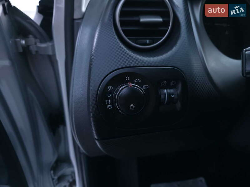 Минивэн SEAT Altea 2004 в Почаеве фото 15 Минивэн SEAT Altea 2004 в Почаеве