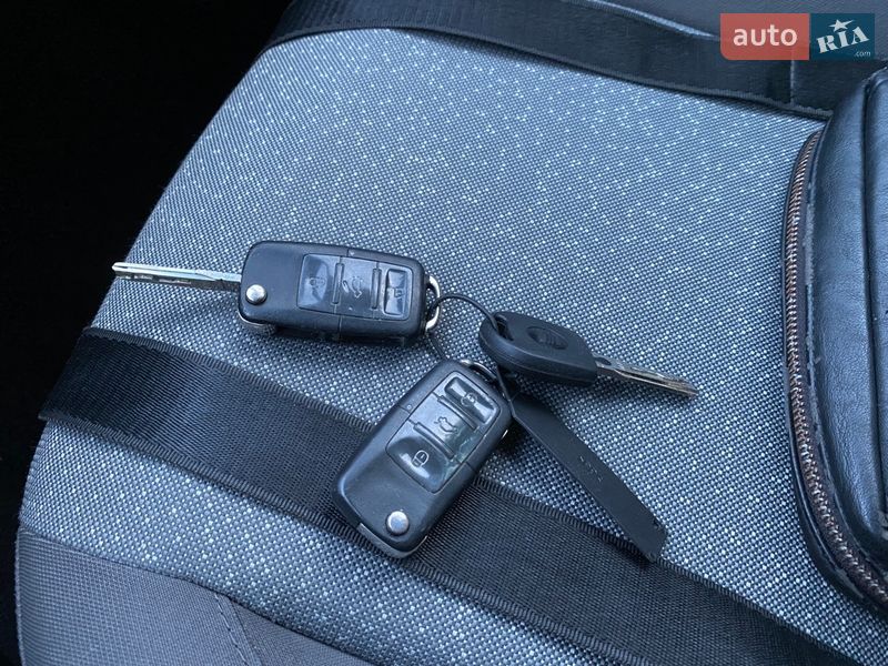 Минивэн SEAT Altea 2006 в Луцке