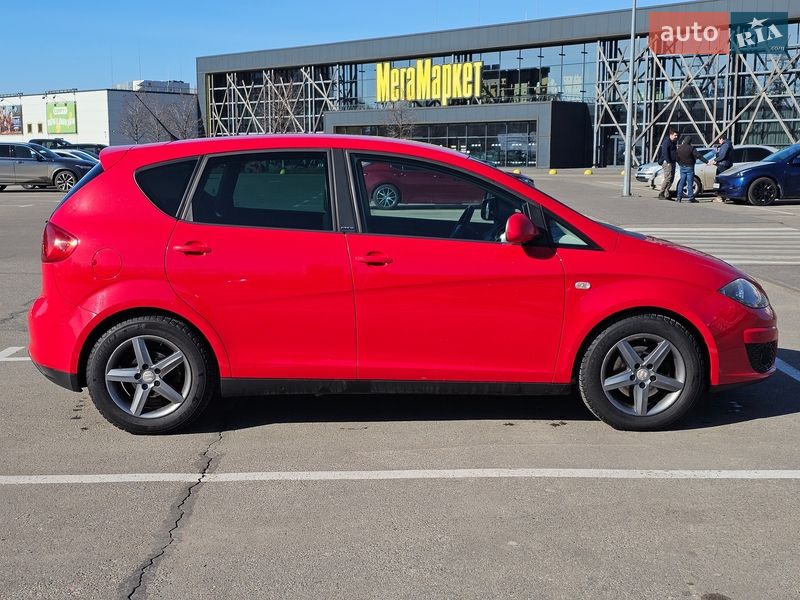 Минивэн SEAT Altea 2015 в Киеве