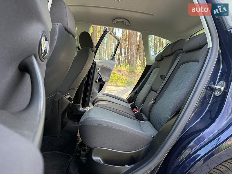 Минивэн SEAT Altea 2008 в Луцке