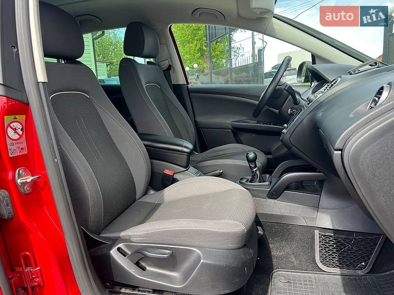 Минивэн SEAT Altea 2015 в Киеве