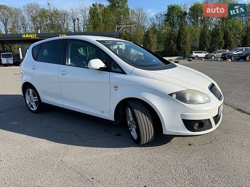 SEAT Altea 2013 SEAT Altea 2013