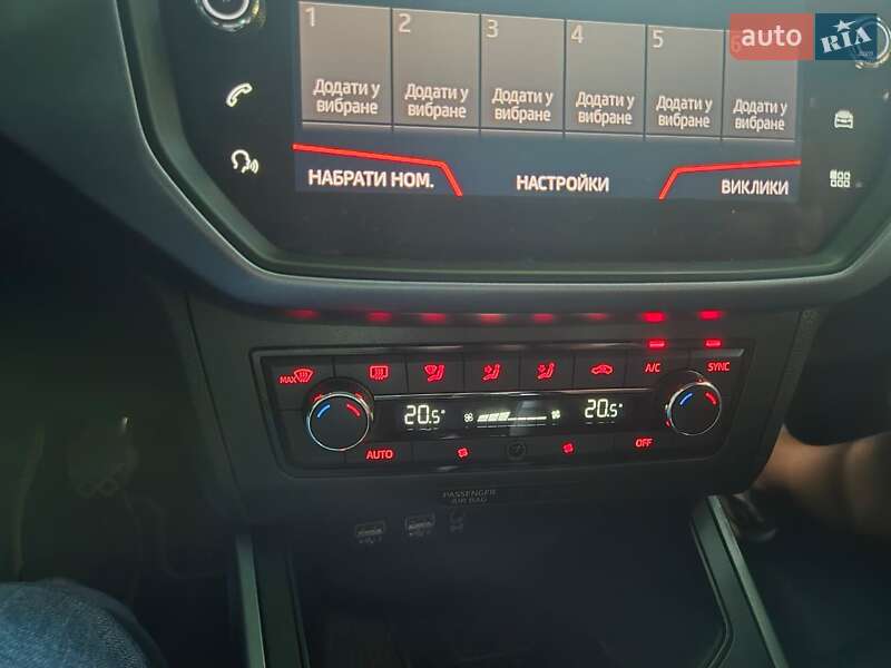 Внедорожник / Кроссовер SEAT Arona 2018 в Львове