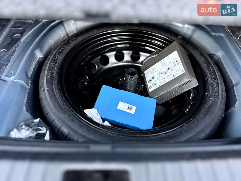 Позашляховик / Кросовер SEAT Arona 2022 в Києві