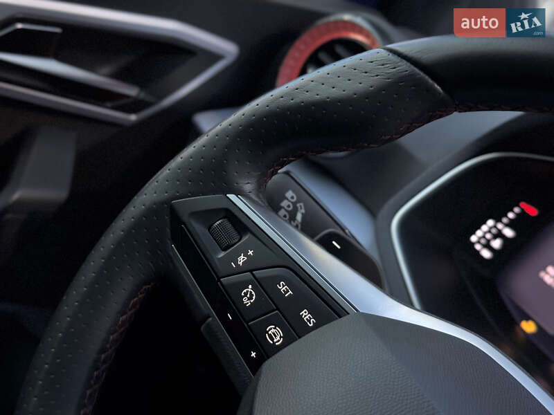 Позашляховик / Кросовер SEAT Arona 2022 в Києві