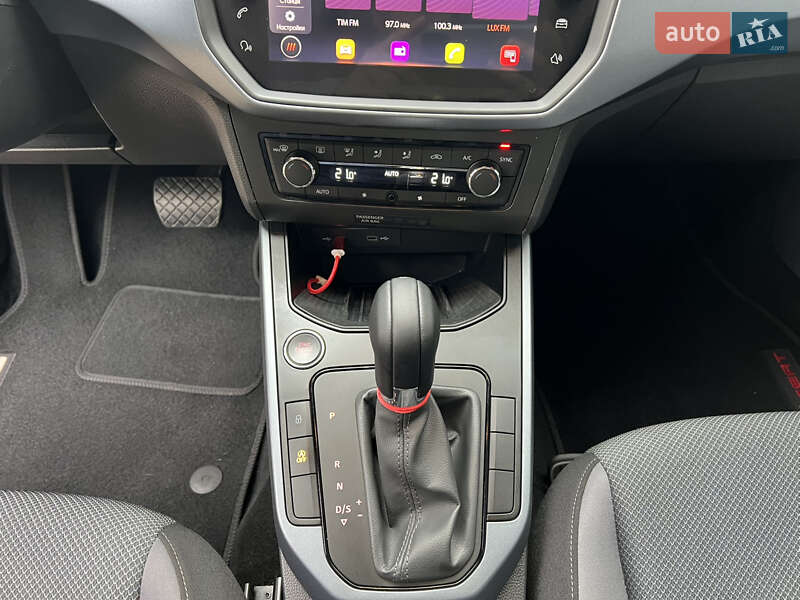 Внедорожник / Кроссовер SEAT Arona 2021 в Киеве