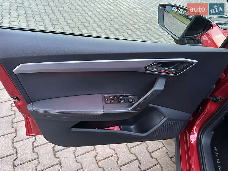 Внедорожник / Кроссовер SEAT Arona 2019 в Черновцах