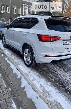Позашляховик / Кросовер SEAT Ateca 2019 в Харкові
