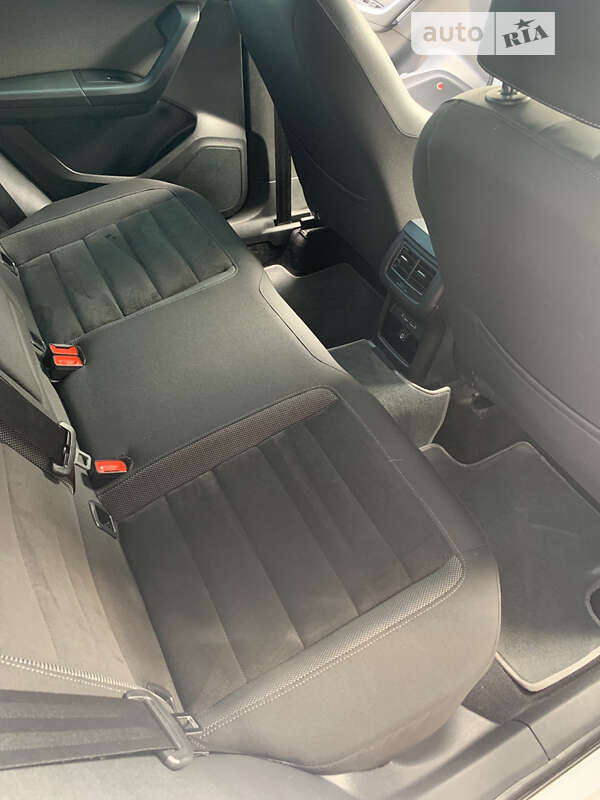 Внедорожник / Кроссовер SEAT Ateca 2018 в Киеве