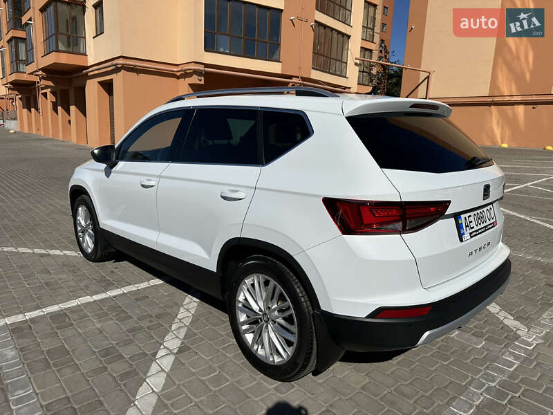 Позашляховик / Кросовер SEAT Ateca 2018 в Дніпрі
