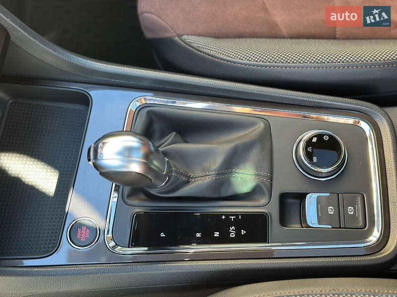 Позашляховик / Кросовер SEAT Ateca 2018 в Дніпрі