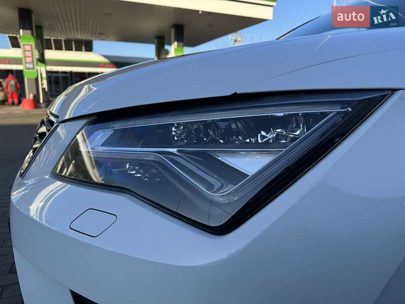 Внедорожник / Кроссовер SEAT Ateca 2017 в Житомире