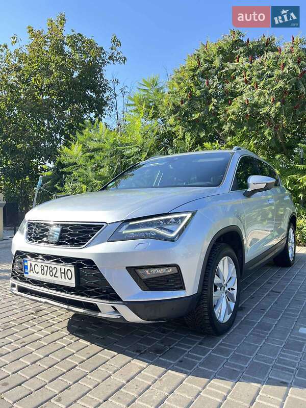 Внедорожник / Кроссовер SEAT Ateca 2018 в 