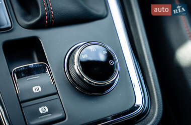 Внедорожник / Кроссовер SEAT Ateca 2019 в 
