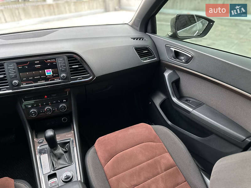 Позашляховик / Кросовер SEAT Ateca 2018 в Глухові