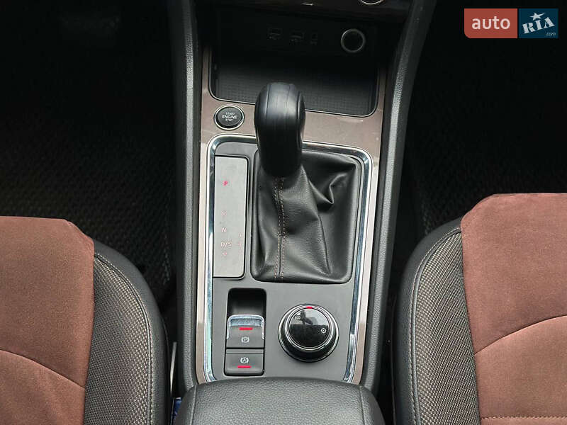 Позашляховик / Кросовер SEAT Ateca 2018 в Глухові