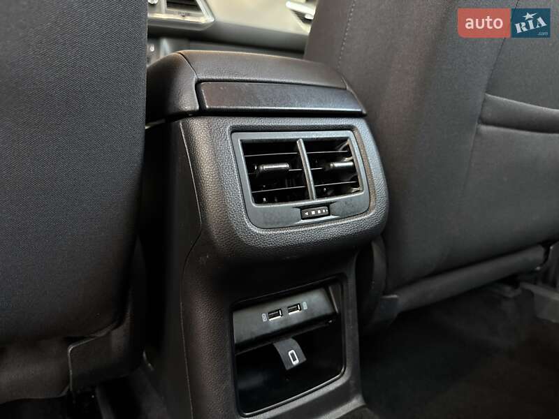 Внедорожник / Кроссовер SEAT Ateca 2018 в Киеве