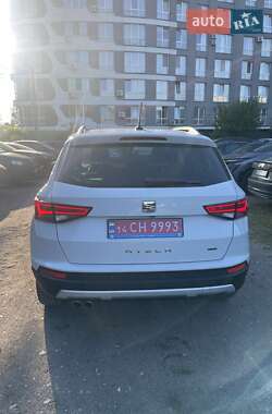 Внедорожник / Кроссовер SEAT Ateca 2016 в 