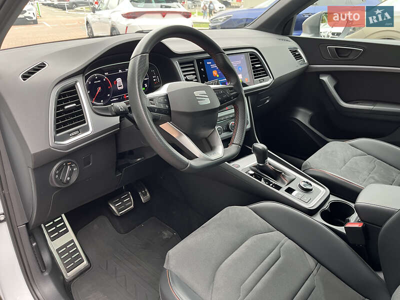 Внедорожник / Кроссовер SEAT Ateca 2024 в Киеве