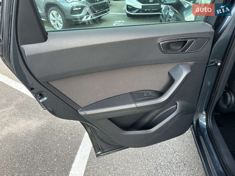 Внедорожник / Кроссовер SEAT Ateca 2018 в Киеве фото 13 Внедорожник / Кроссовер SEAT Ateca 2018 в Киеве