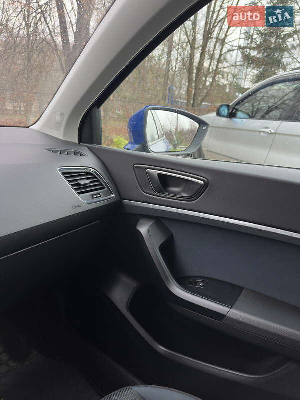 Позашляховик / Кросовер SEAT Ateca 2018 в Чернівцях