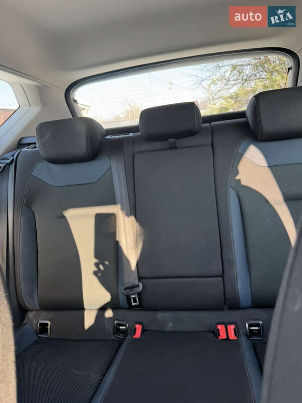 Внедорожник / Кроссовер SEAT Ateca 2018 в Киеве