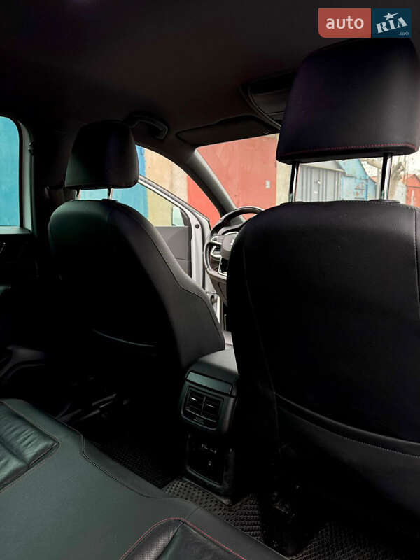 Внедорожник / Кроссовер SEAT Ateca 2019 в Черноморске