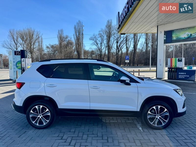 Внедорожник / Кроссовер SEAT Ateca 2023 в Днепре