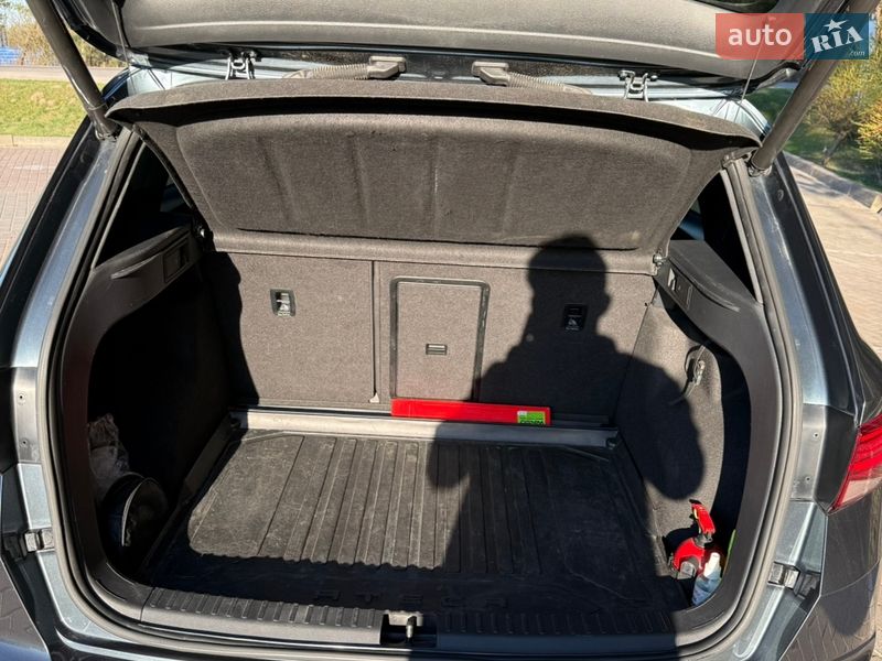 Внедорожник / Кроссовер SEAT Ateca 2016 в Львове