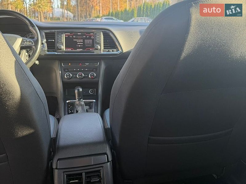 Позашляховик / Кросовер SEAT Ateca 2018 в Харкові