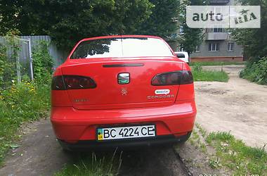 Седан SEAT Cordoba 2003 в Львові