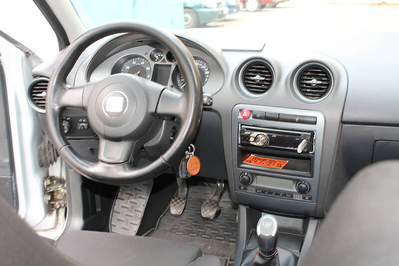 Седан SEAT Cordoba 2008 в Києві фото 7 Седан SEAT Cordoba 2008 в Києві