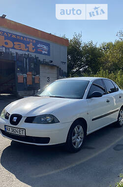 Седан SEAT Cordoba 2004 в 