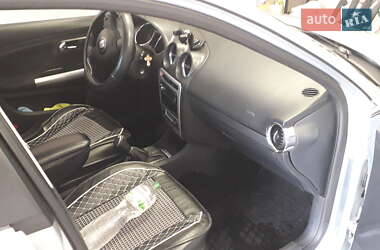 Седан SEAT Cordoba 2007 в 